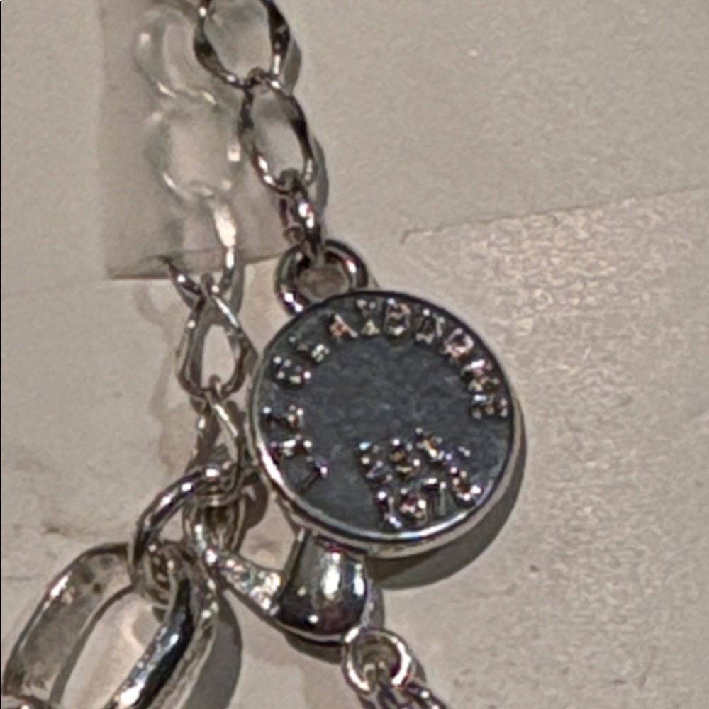 Liz Claiborne Silver Interlocking Jewelry Set Rhodium Plated Abstract set - Picture 3 of 4